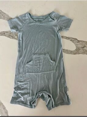KyteBABY Toddler Shortalls 4T in Fog